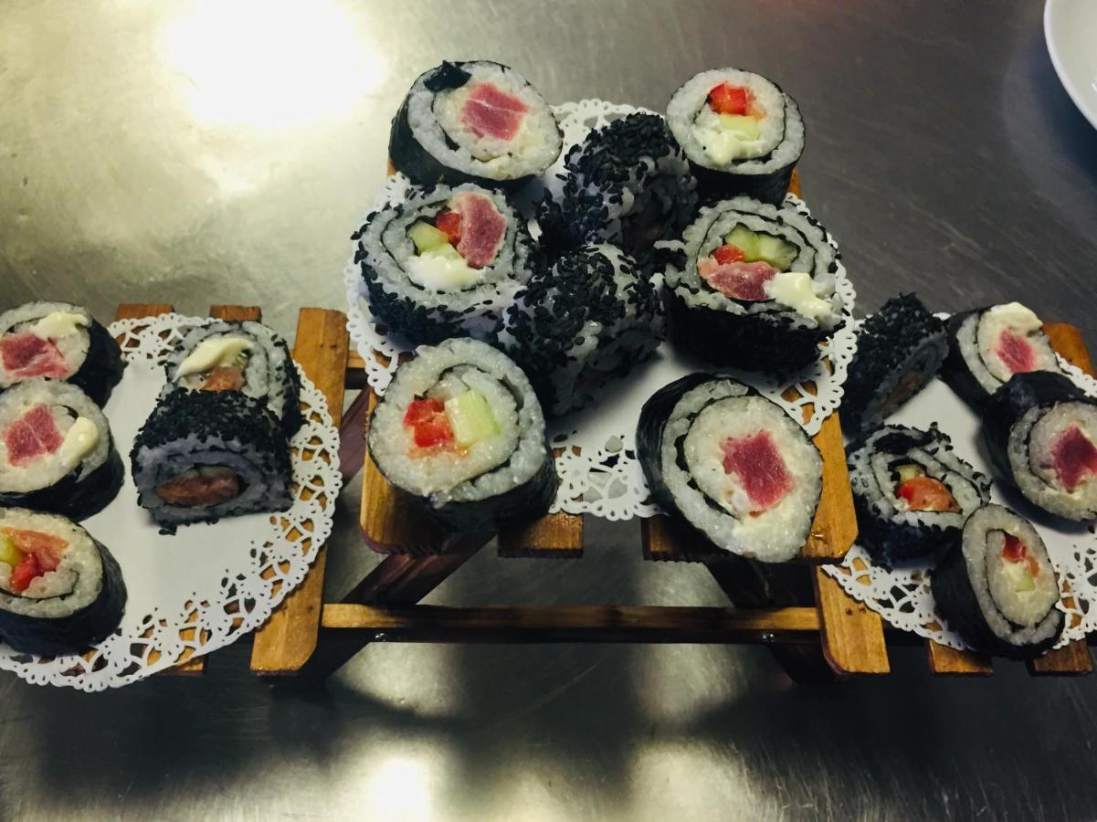 Restaurant & Rooms Cabrit 圣马特奥 外观 照片