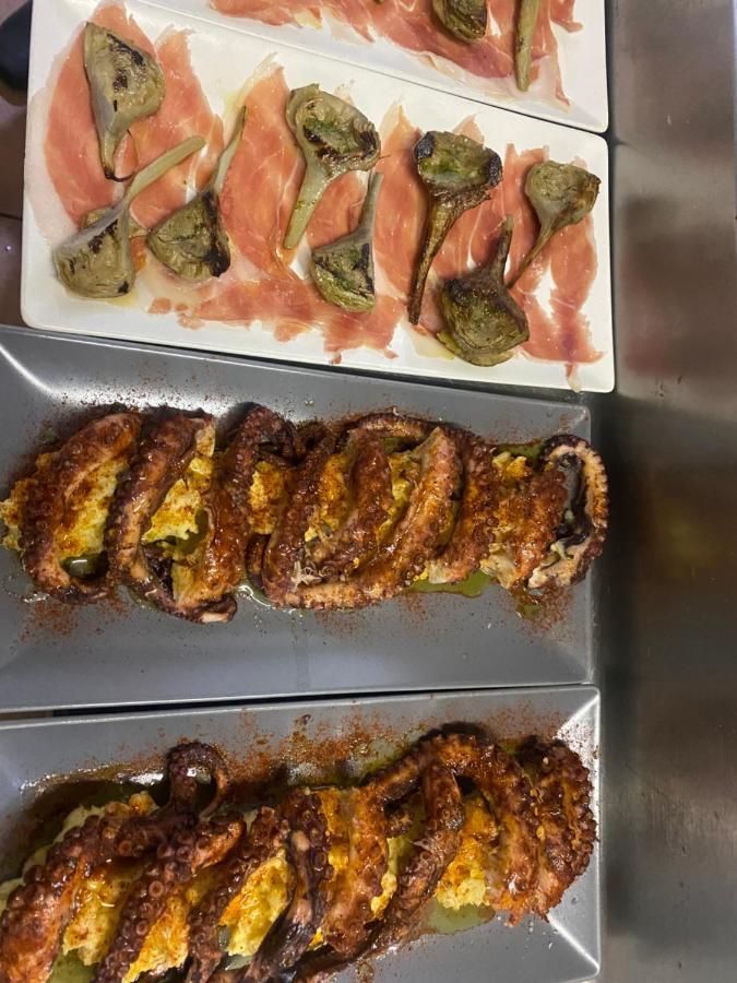 Restaurant & Rooms Cabrit 圣马特奥 外观 照片